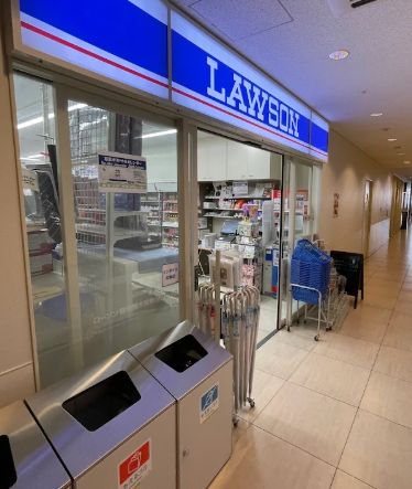 コンビニ　ローソン慈恵医大葛飾医療センター店（コンビニ）まで278m