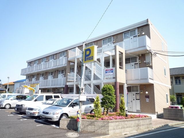 建物外観　家具家電付物件