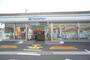 コンビニ　ファミリーマート　奈良秋篠早月町店（コンビニ）まで817m