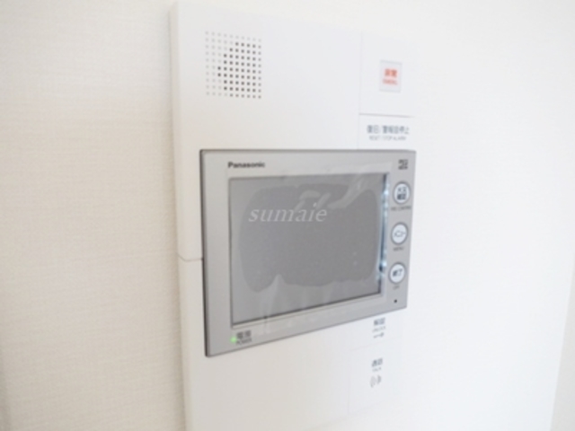 セキュリティ　モニター付きインターホン完備です☆