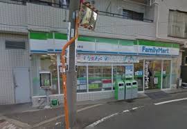 コンビニ　ファミリーマート市谷台町店（コンビニ）まで159m