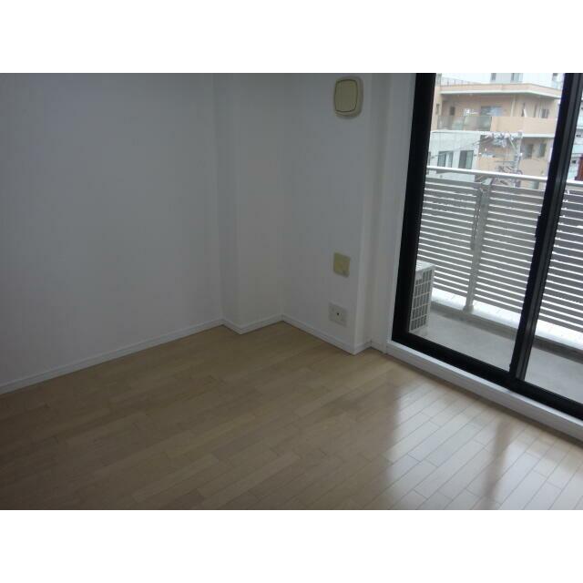 居室・リビング　※別部屋参考写真