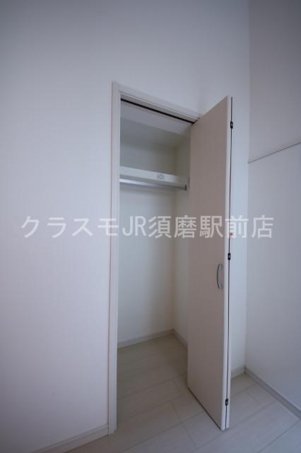 収納　もちろん収納スペースも確保。お部屋がスッキリ片付きますね。