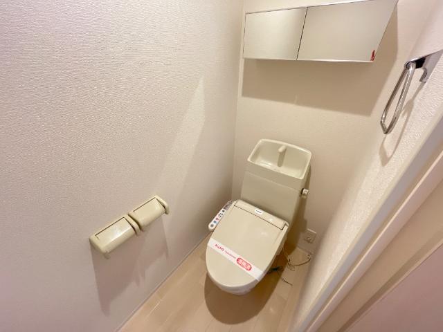 トイレ　シャワー付トイレ