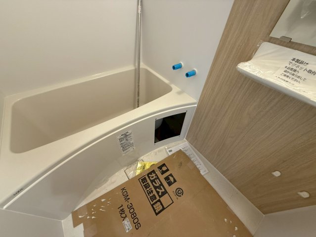 バス・シャワールーム　詳細は、RISUMO江坂本店までお問合せください♪