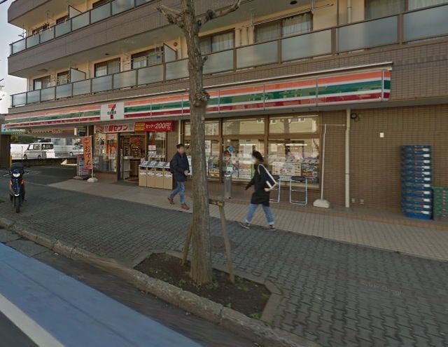 コンビニ　セブンイレブン大和桜ケ丘西口店（コンビニ）まで659m