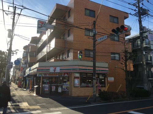 コンビニ　セブンイレブン 行徳駅前4丁目店（コンビニ）まで384m