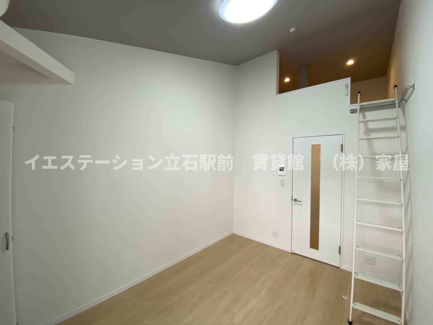 居室・リビング　※別部屋参考写真