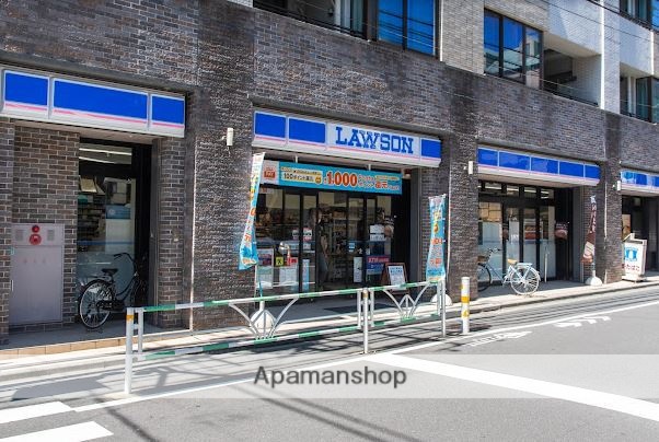 コンビニ　ローソン渋谷初台１丁目店（コンビニ）まで539m