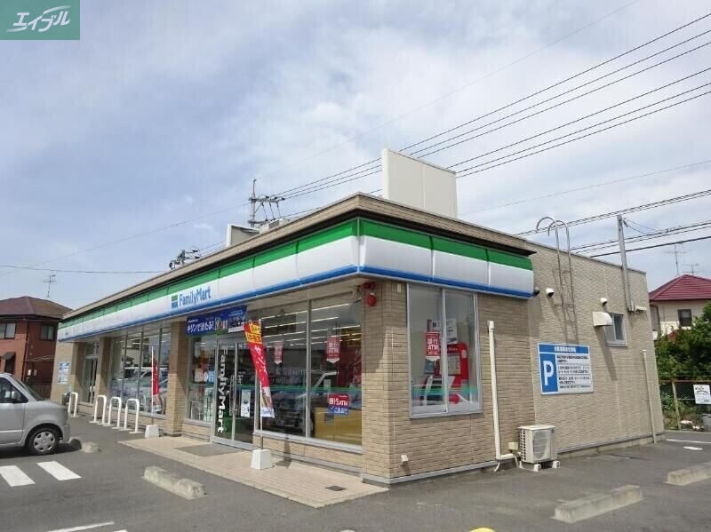 コンビニ　ファミリーマート岡山中島店（コンビニ）まで382m