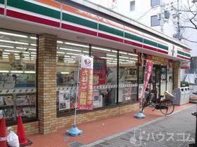 コンビニ　セブンイレブン 大阪宮原4丁目店（コンビニ）まで180m