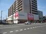 ショッピングセンター　マックスバリュ琴似店（ショッピングセンター）まで358m