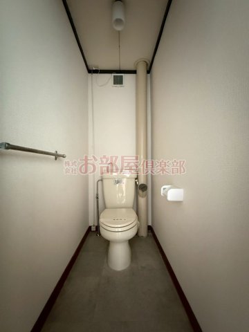 トイレ　ゆったりとした空間のトイレです