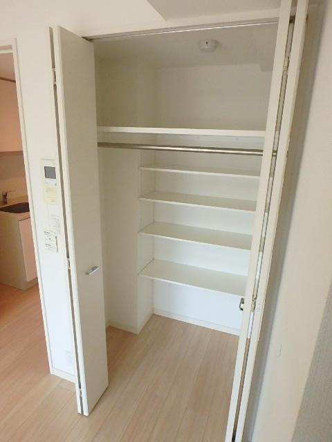 収納　クローゼット