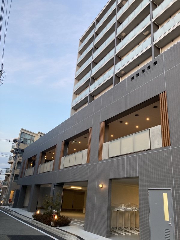 建物外観　築浅マンション♪