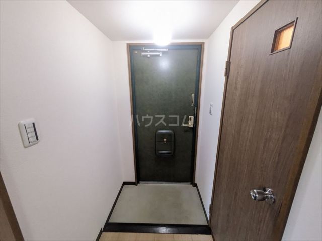 チェリーコートIの玄関写真