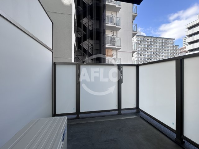 バルコニー　セレニテフラン新大阪　バルコニー