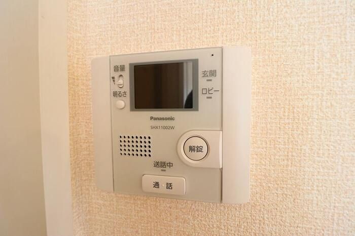 セキュリティ　モニター付きインターホンです