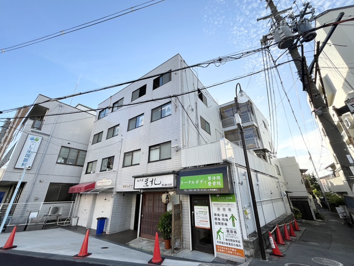 岡本ハイツの外観写真