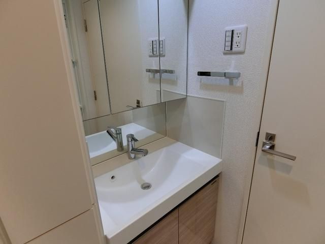 洗面設備　参考写真です