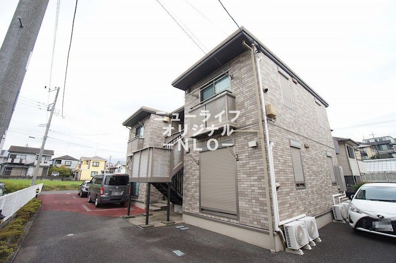建物外観　建物は耐震耐火に優れたセキスイハイム施工で安心です。
