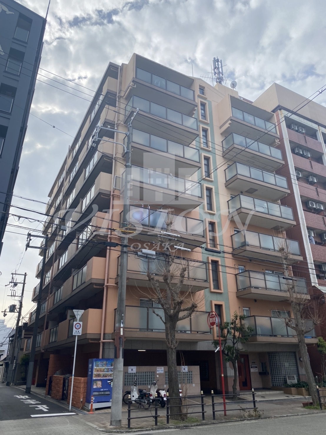 建物外観