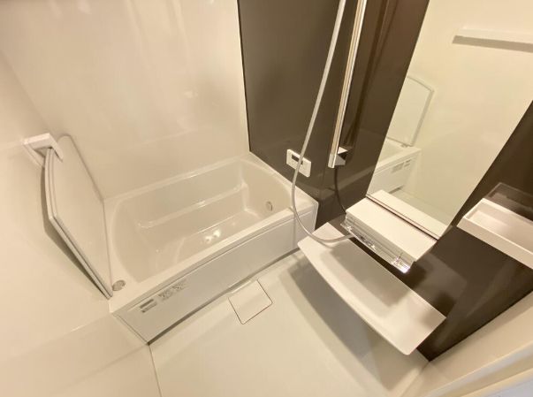 バス・シャワールーム　同シリーズ物件のモデルルームになります※現況優先