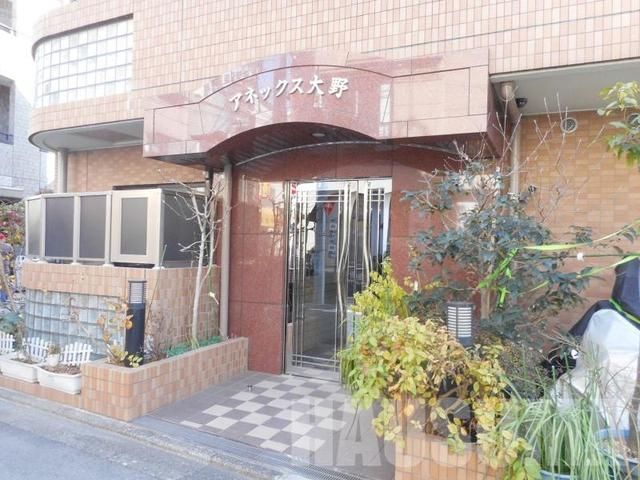 エントランス　外観