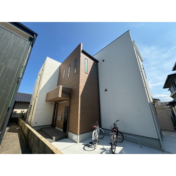 西鉄貝塚線 三苫駅 徒歩15分 築3年