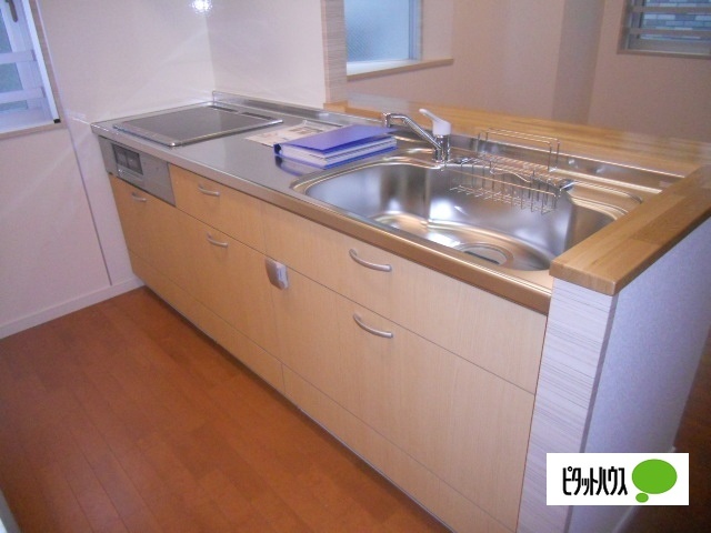 キッチン　写真は同タイプのお部屋