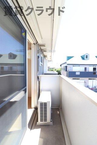バルコニー　バルコニーがあります