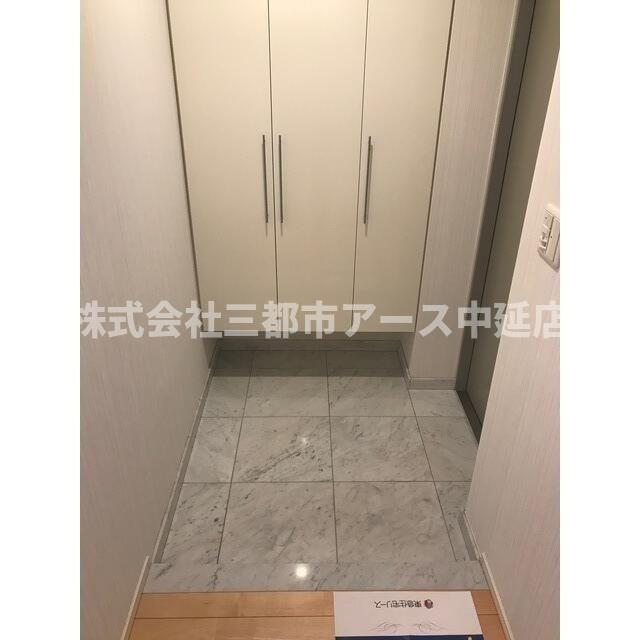 玄関　戸越銀座プレイス