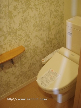 トイレ　ウォシュレット付きトイレ