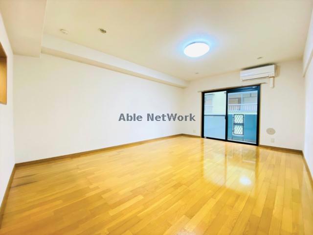 居室・リビング　同型反転タイプ　現況優先