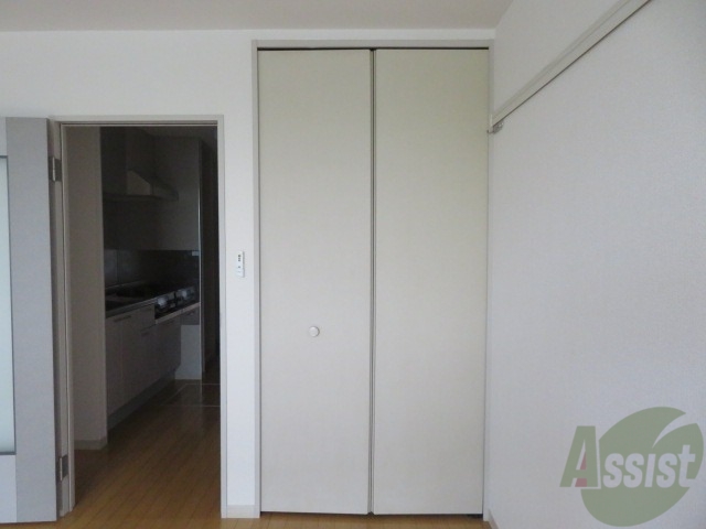 収納　収納は大きく、たくさんの物がしまえそうです。