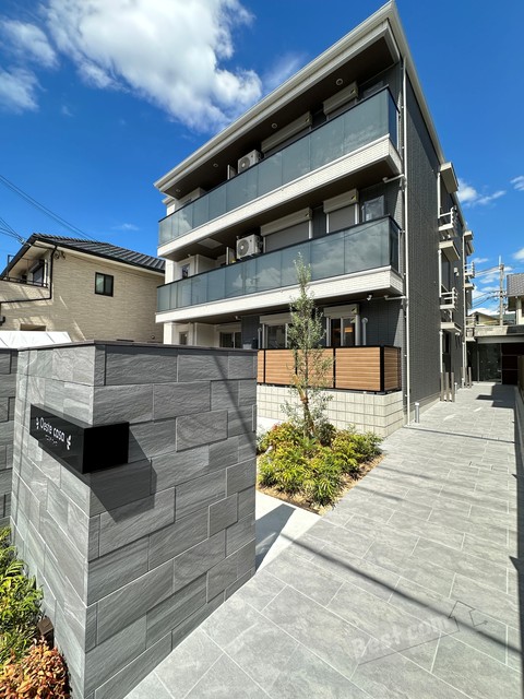 【Oeste　Casaの建物外観】