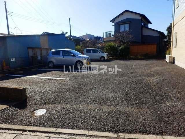 【ニューシティ吉岡Ａの駐車場】