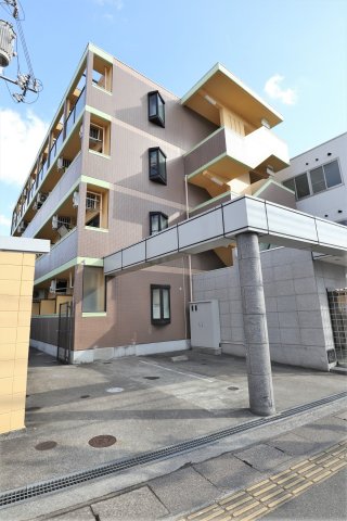 【エクレールの建物外観】