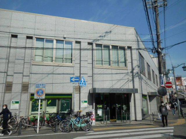 【尼崎市塚口町のマンションの銀行】