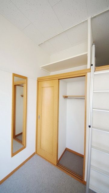 その他設備　クローゼット