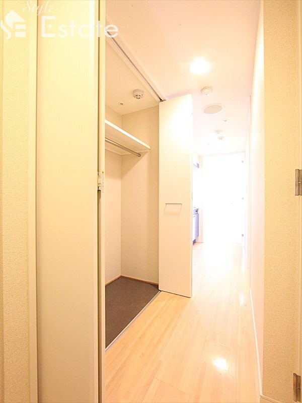 収納　クローゼット