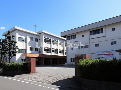 中学校　福井市立成和中学校（中学校）まで524m