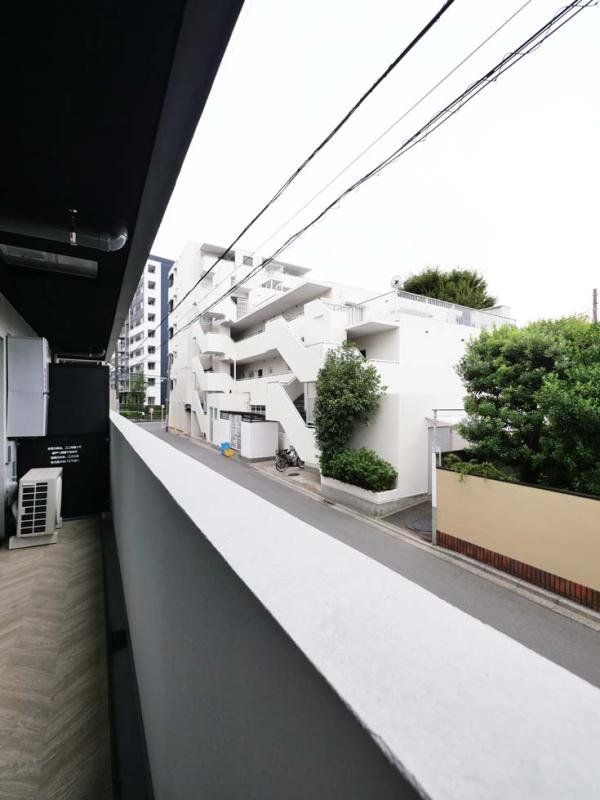 バルコニー　バルコニー