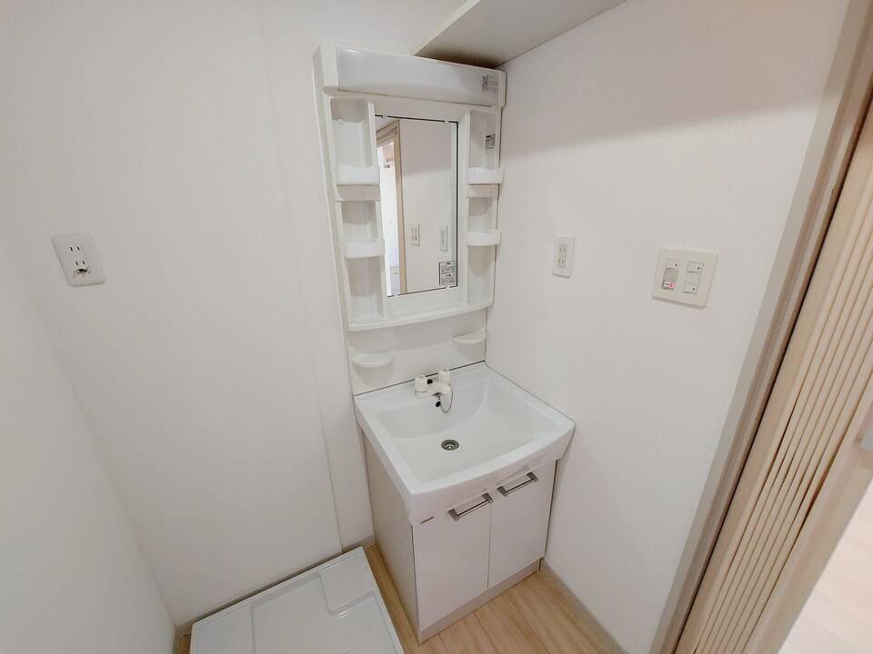 洗面設備　ドレッサー