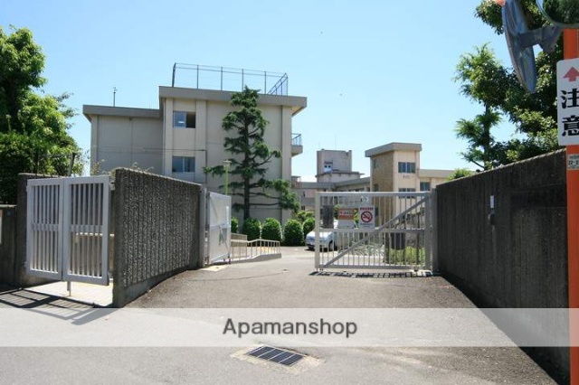 中学校　石橋中学校（中学校）まで286m