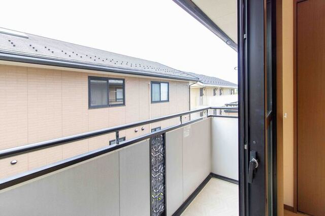 バルコニー　Ａ１・バルコニー
