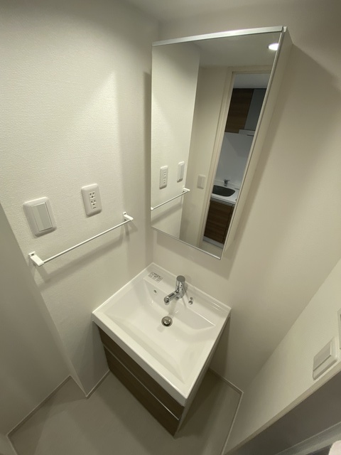 洗面設備　★人気の独立洗面台完備★