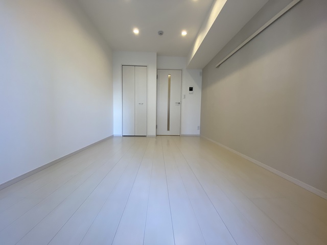 居室・リビング　★明るい洋室で住み心地が良さそうですね★