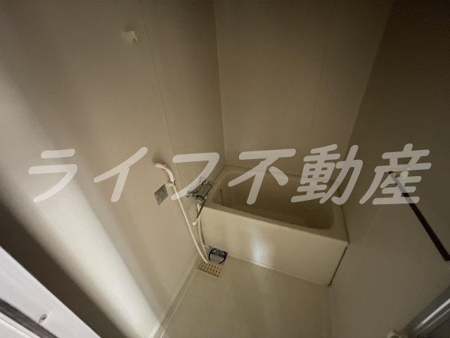 バス・シャワールーム　お風呂で日々の疲れを落としましょう