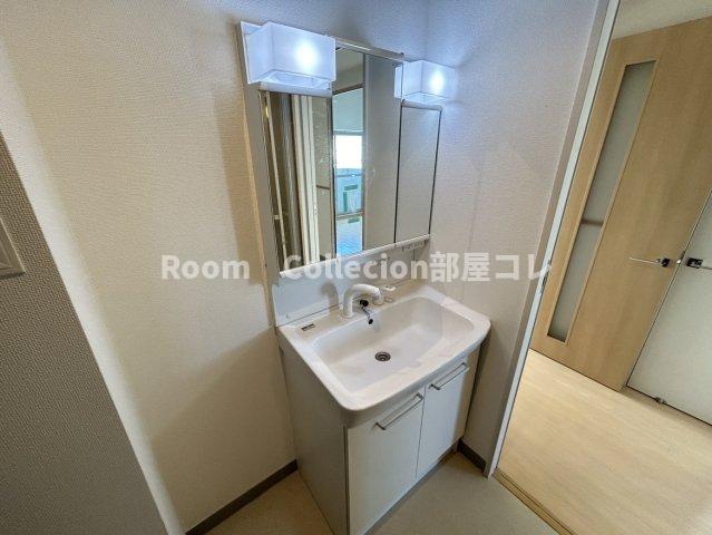 洗面設備　※同物件他部屋写真 反転の場合有